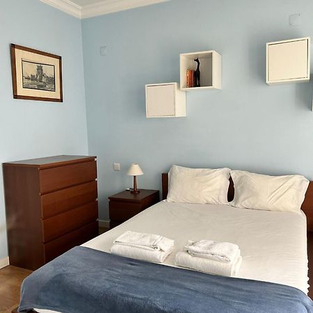 Sunny Apartment In Lisbon Bagian luar foto