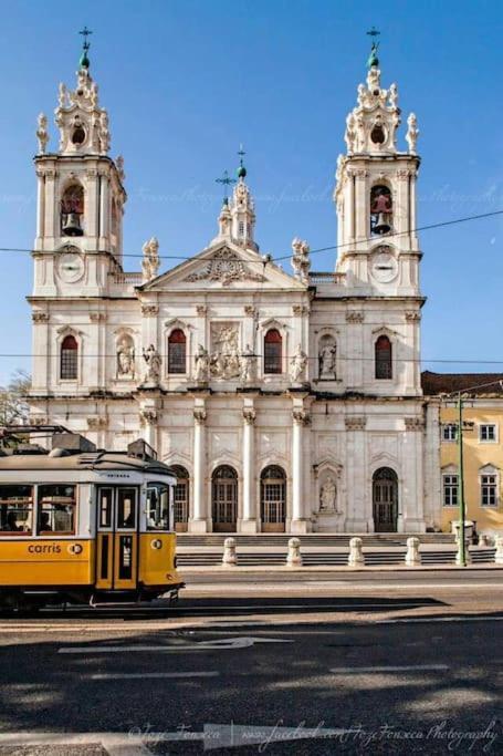 Sunny Apartment In Lisbon Bagian luar foto